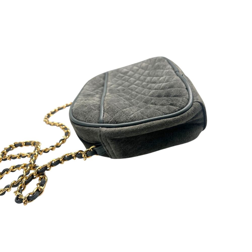 Vintage 90's Newport News Purse Bag Crossbody Grey Suede Quilted Gold Chain Lux - Picture 11 of 14
